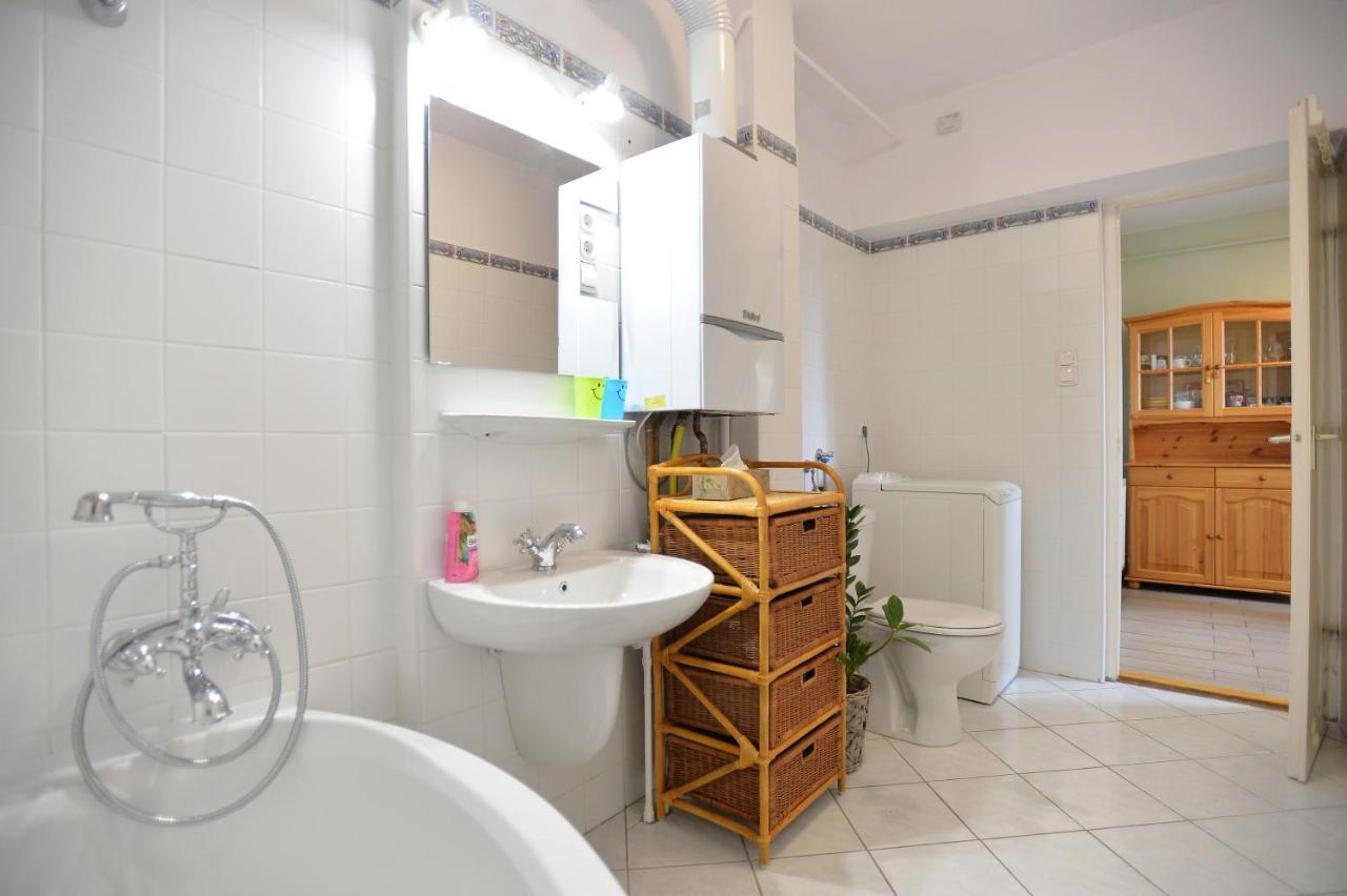 Apartamento Mi12 Eger Exterior foto